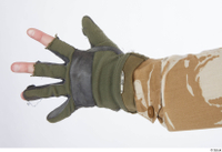  Photos Robert Watson Army Czech Paratrooper gloves hand 0006.jpg
